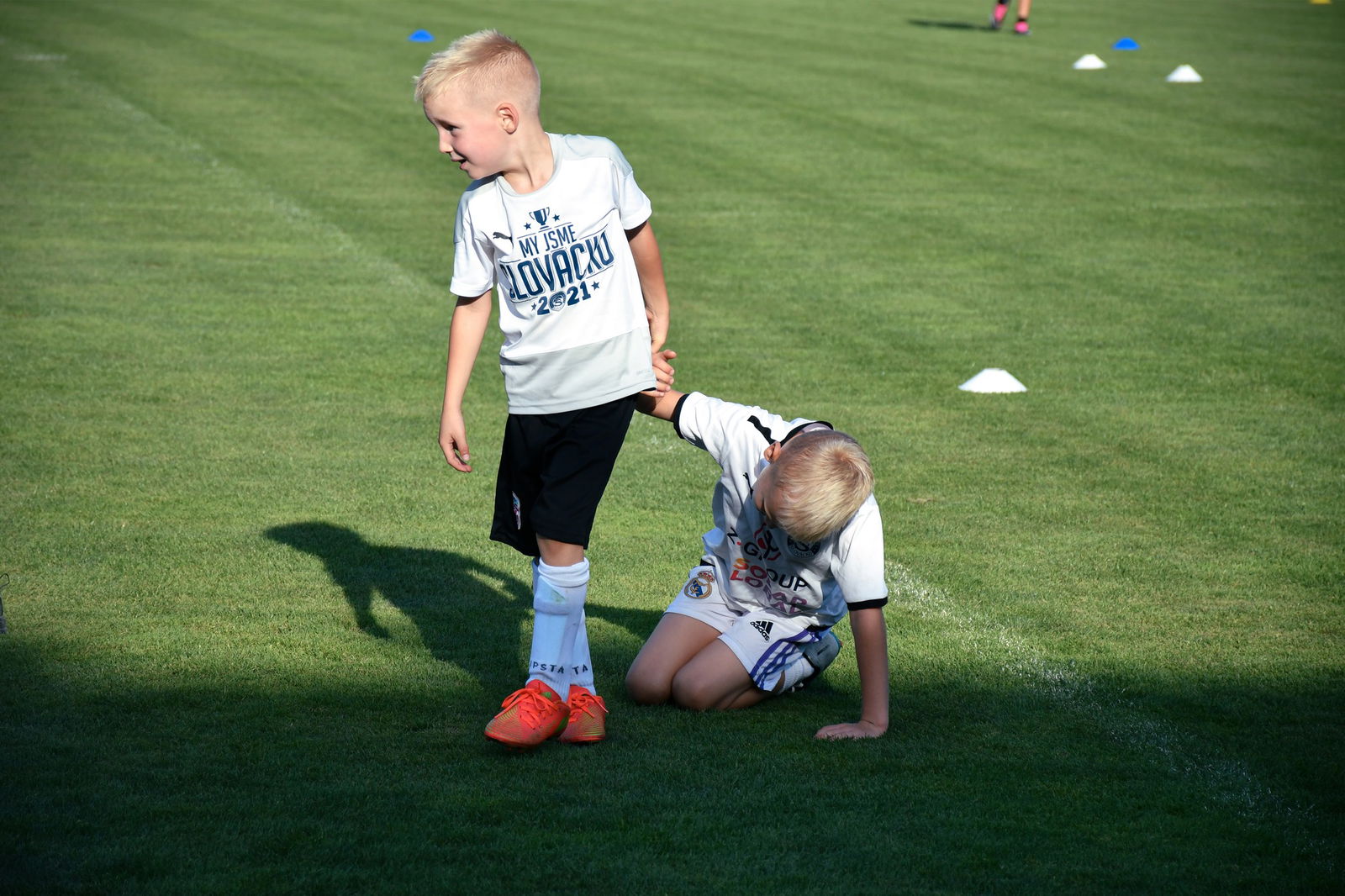 375987788_814046267388435_7605982863591573733_n