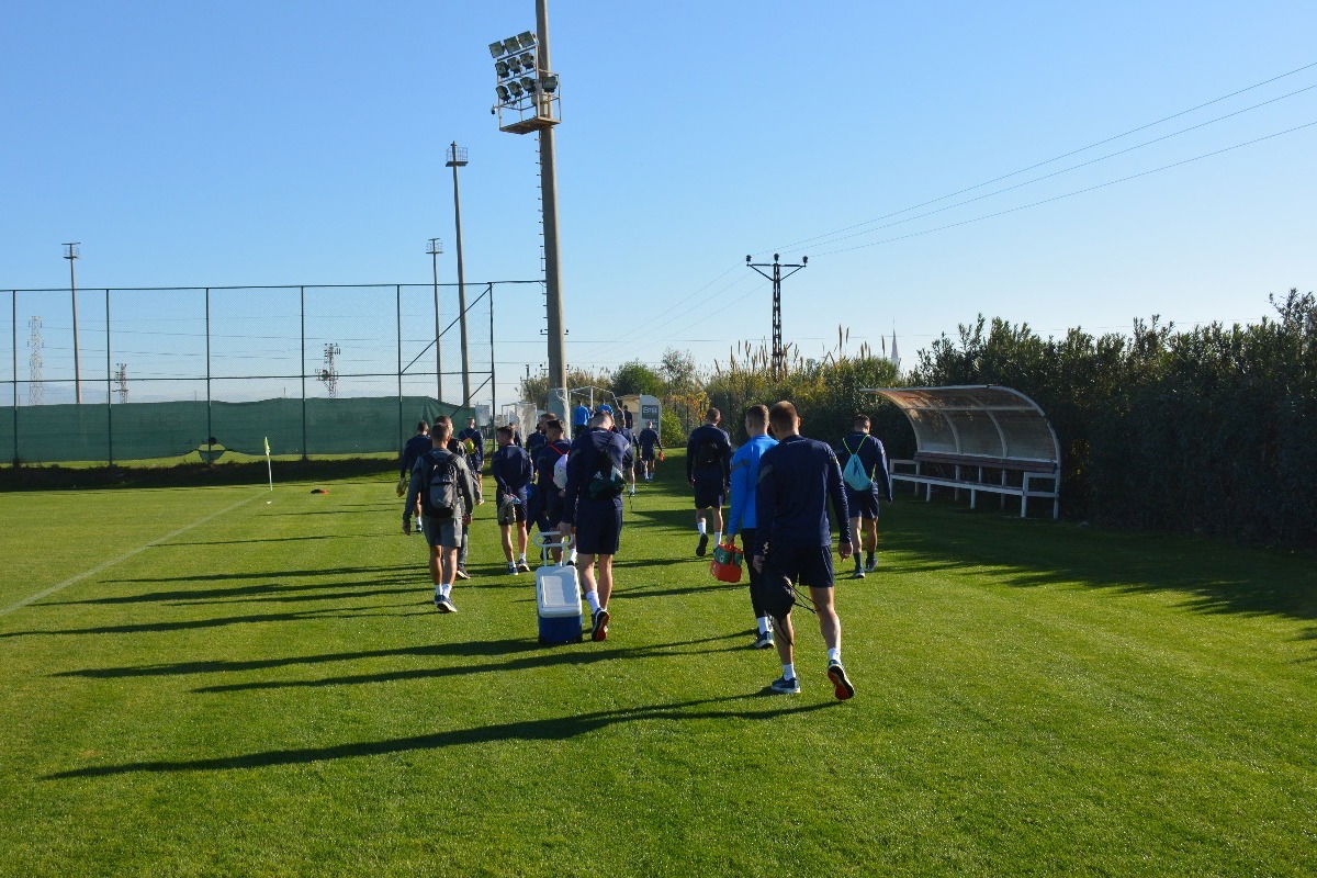 a2821718-46d2-45aa-a3e5-844fc536bc7d