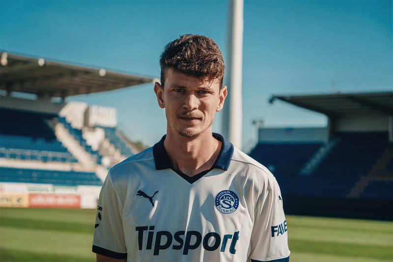 fiala