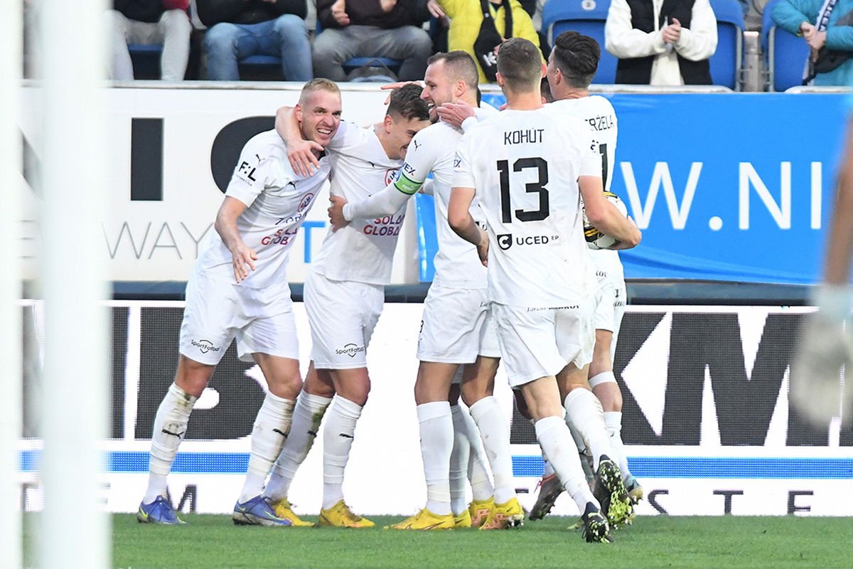 FOTOGALERIE-PARDUBICE