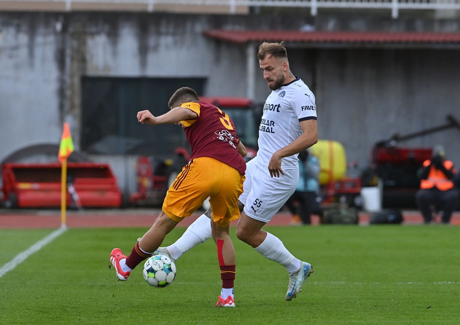 WhatsApp Image 2025-10-25 at 15.32.21 (1)