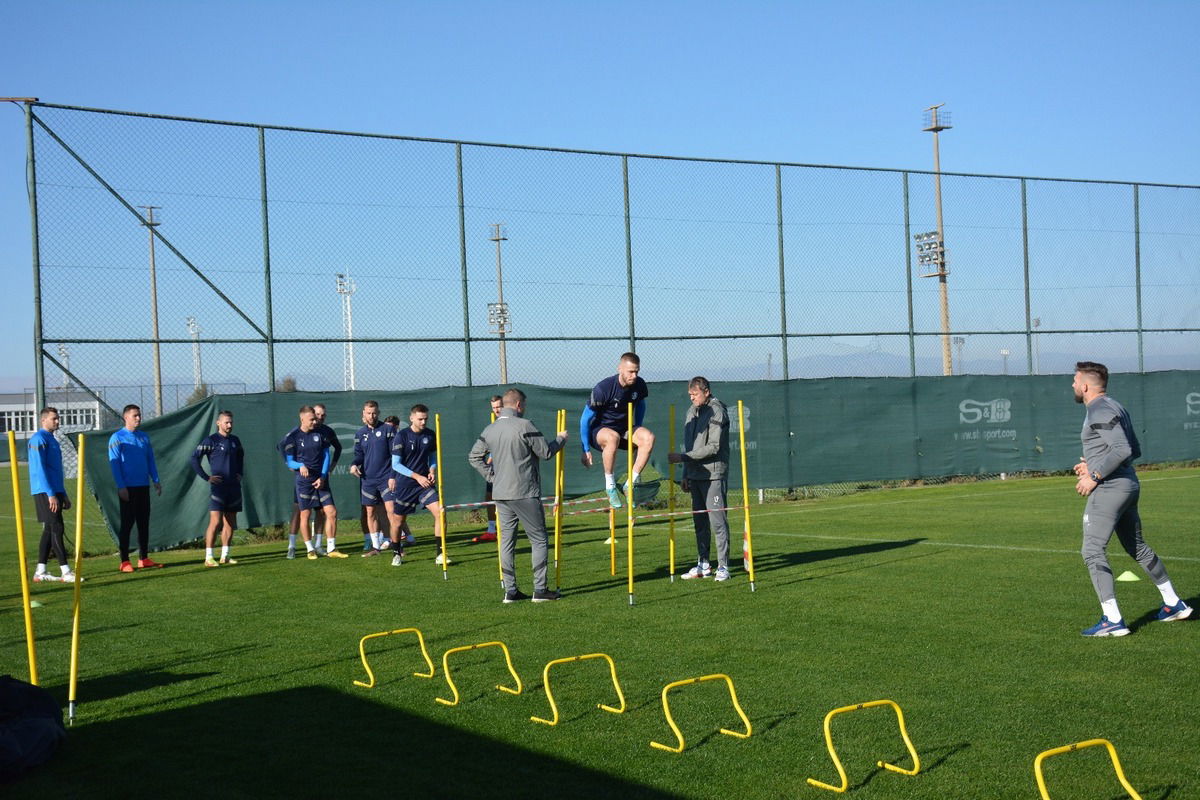 80dad064-d470-4e22-a502-7901fdefa015