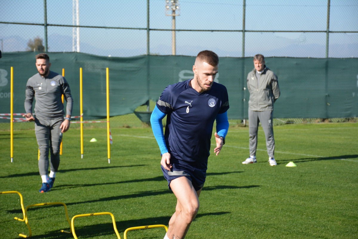 d0620ee1-df7e-41c4-89ee-254e23206162