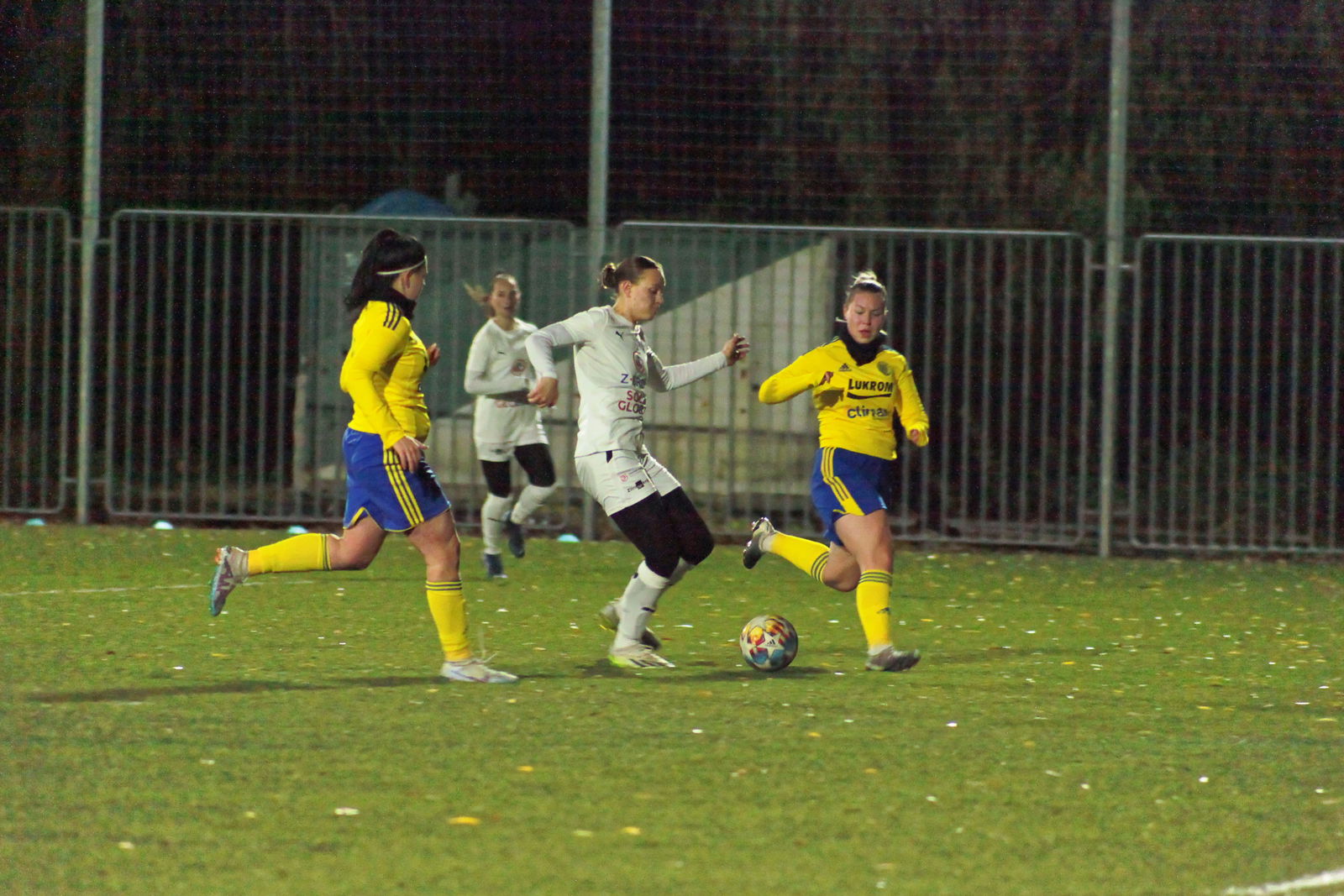 IMG_8418_20231124_zlnslo_2000