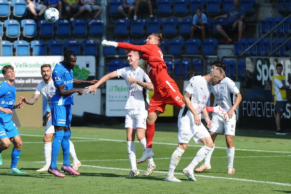 Dorostenci porazili Zlín. U16 skórovala v Budějovicích.