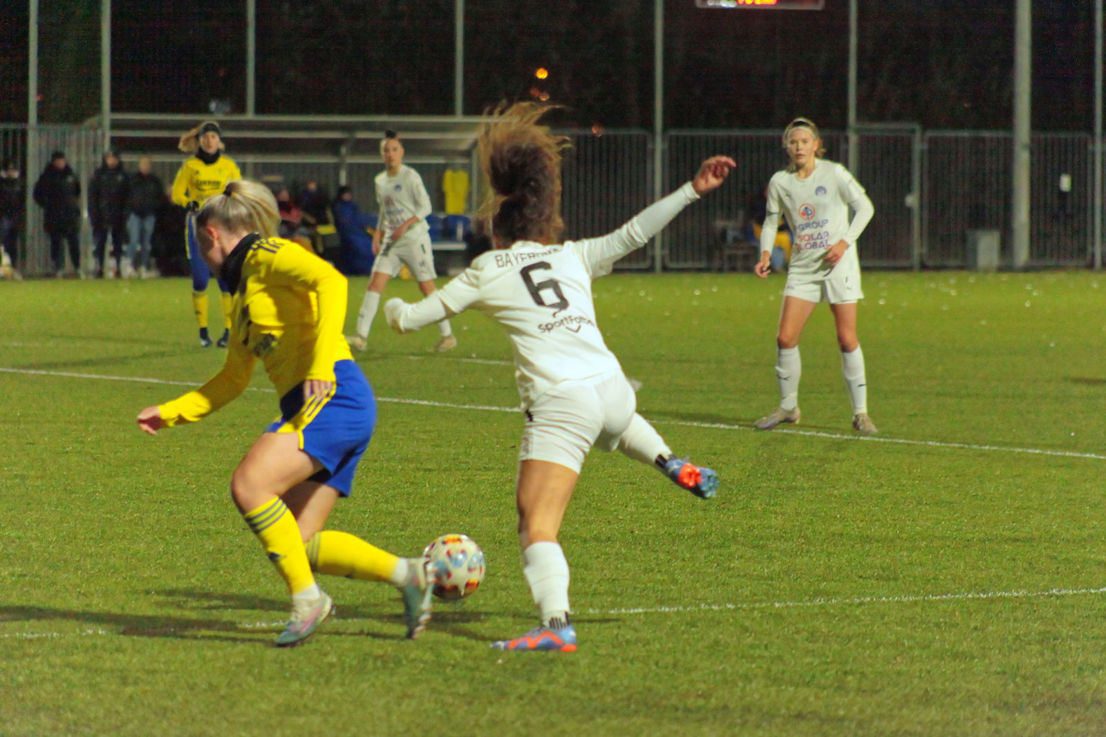 IMG_8397_20231124_zlnslo_2000