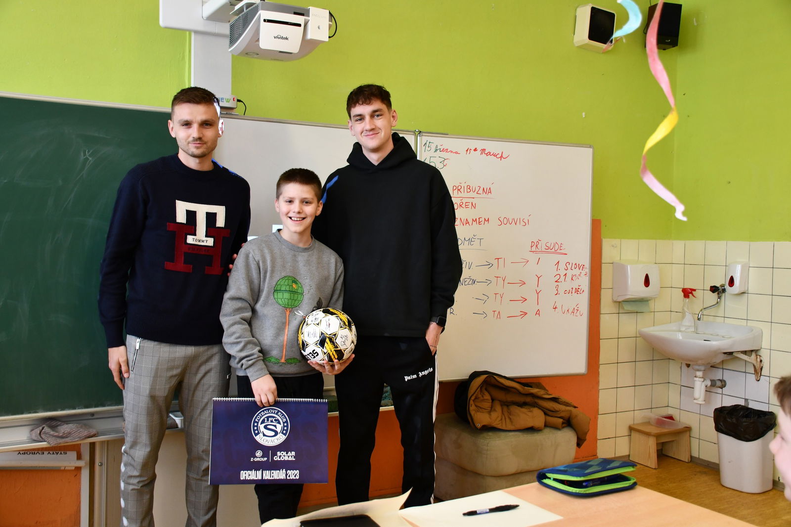 335600492_171675805677296_1696613851490934462_n