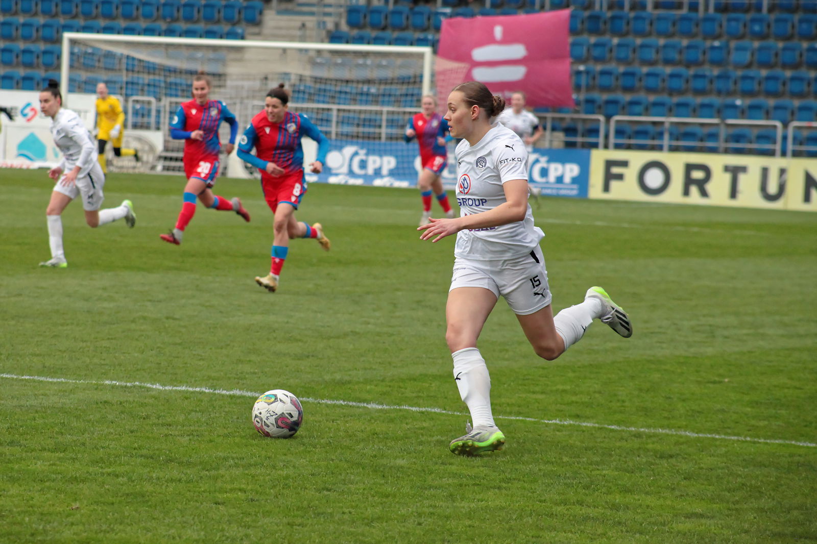 IMG_0705_20240310_SLO-PLZ_1920