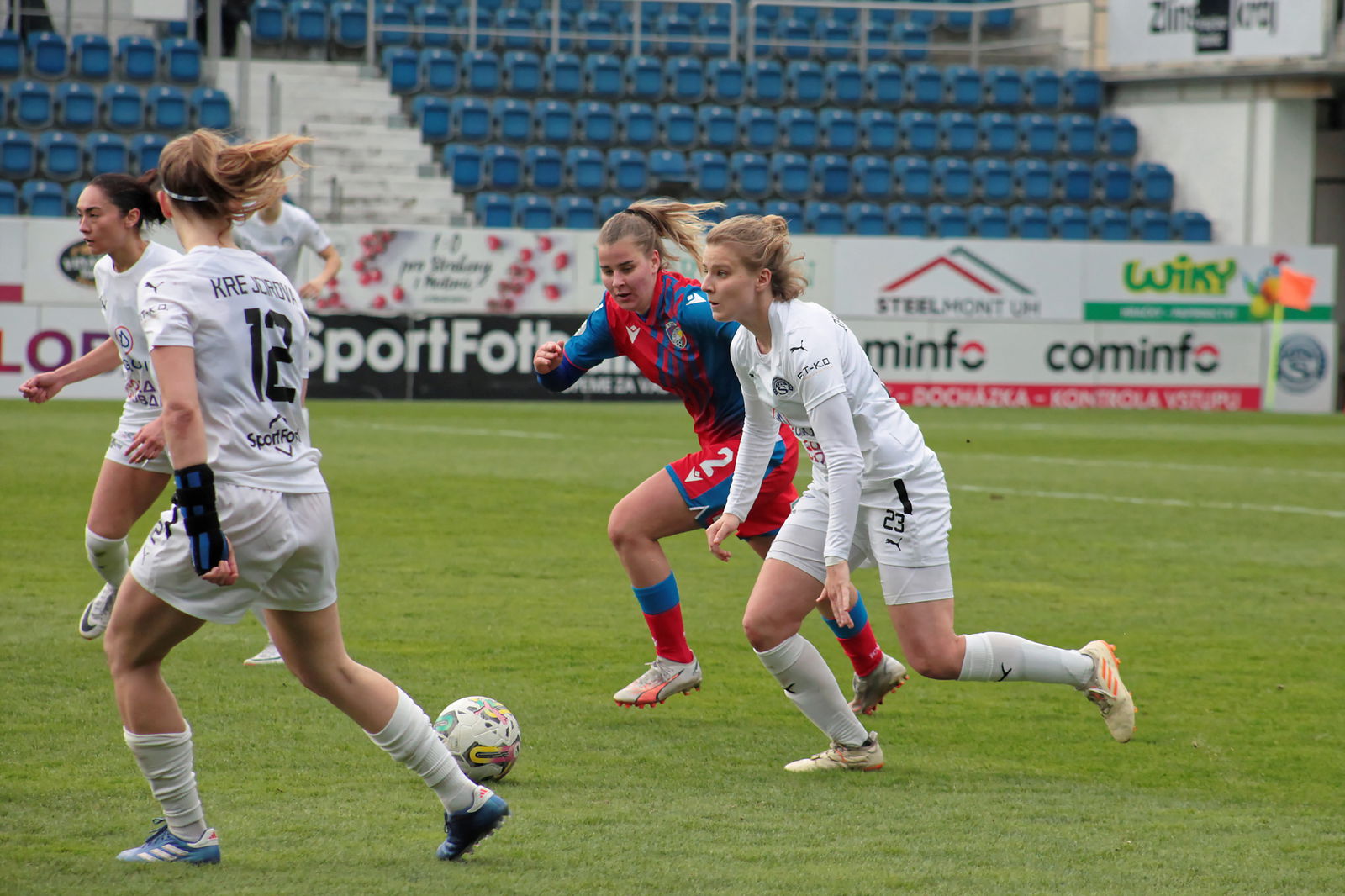 IMG_0688_20240310_SLO-PLZ_1920