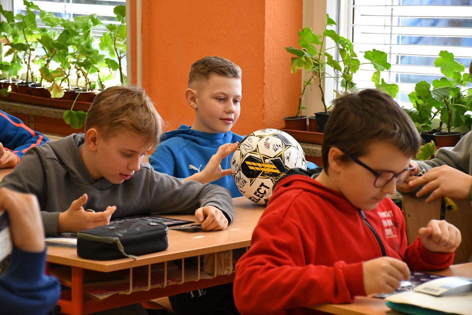 336482805_203775458966558_4092308756099232178_n