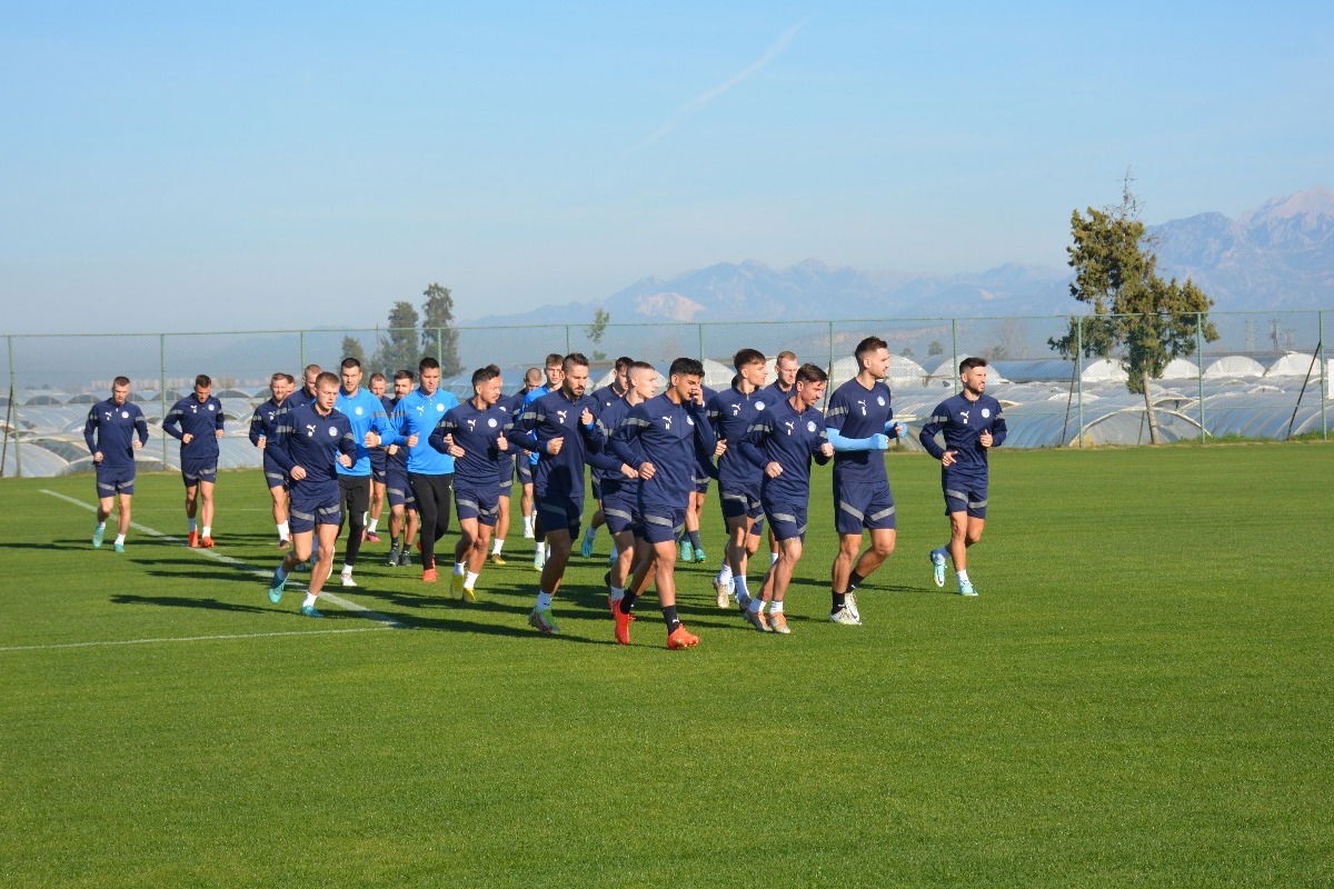 9f5f9c9e-d2e1-45ba-b02e-3c9bf2bae008