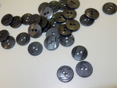 Knoflík černý/ průměr 16 mm