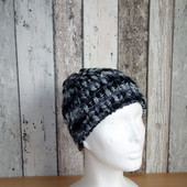 Melírovaná čepice - černá