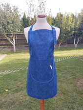 Zástěra tmavě modrá