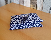 Nahřívací polštářek s pšenicí a levandulí - Motýlci na modré – 35 x 25 cm - klasický
