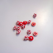 Knoflík fotbalový míč červený