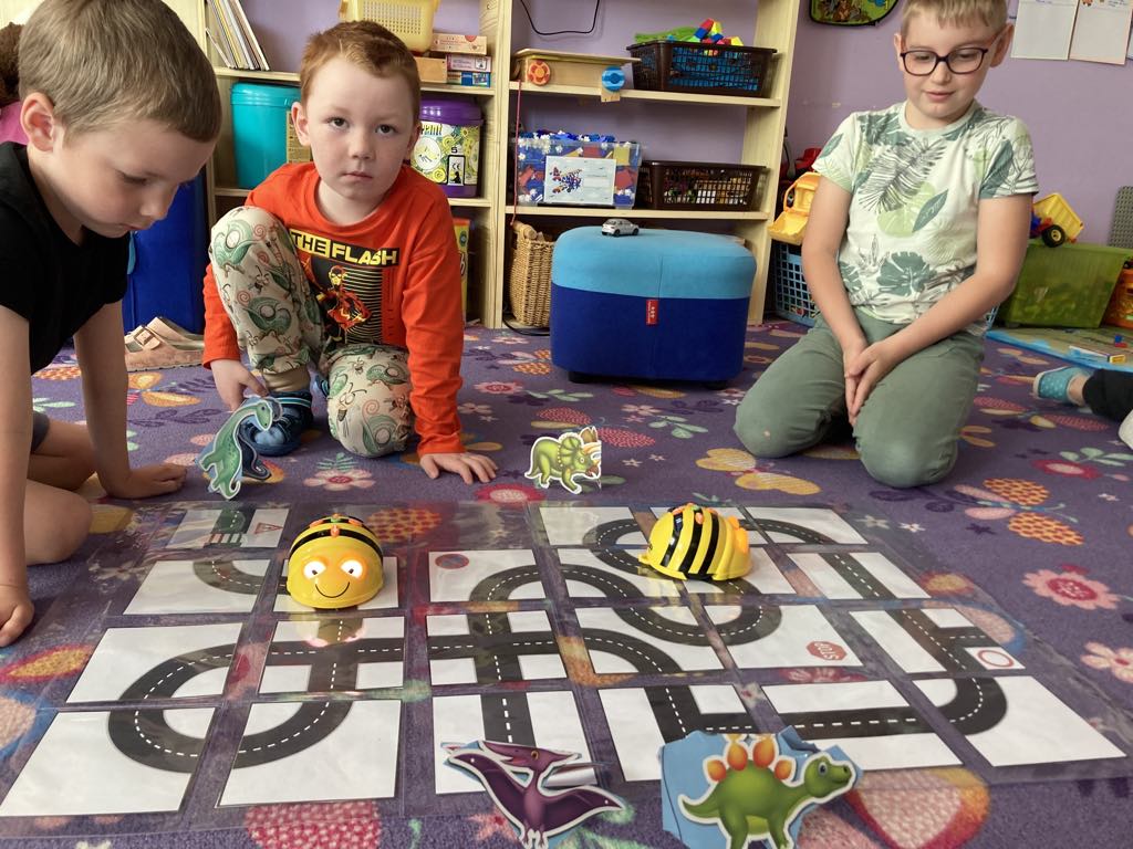 c06d250b-b6ad-468c-874a-82a17a3243dc