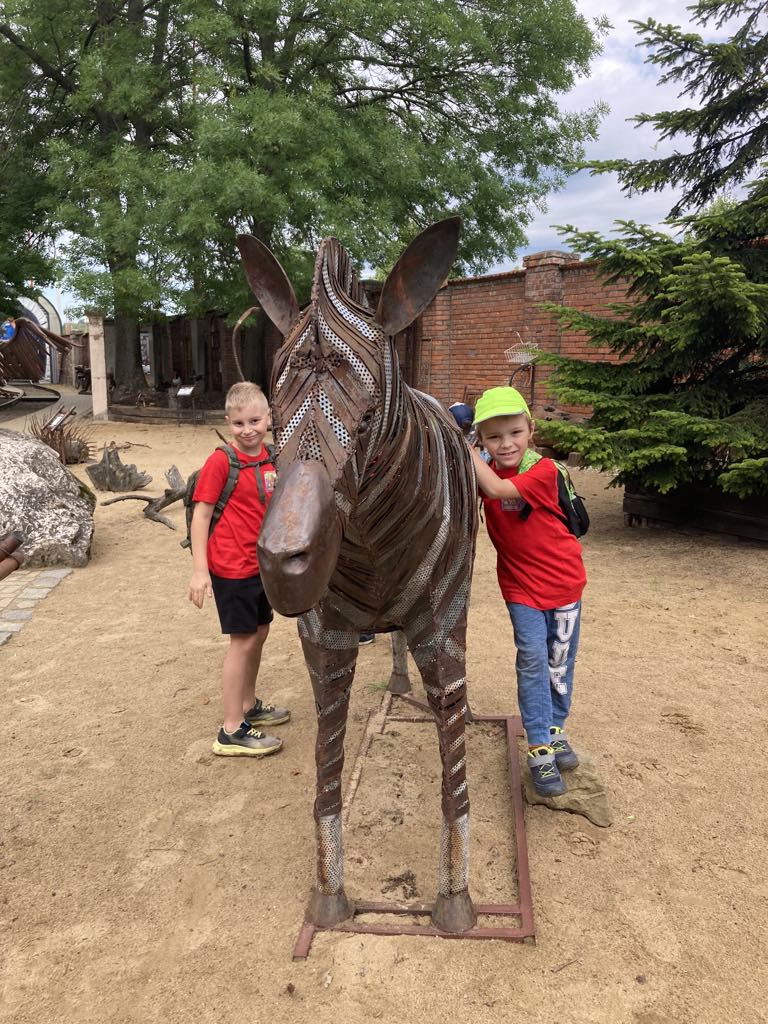 a6275afc-e79e-457f-afcc-88348e5f5ca1