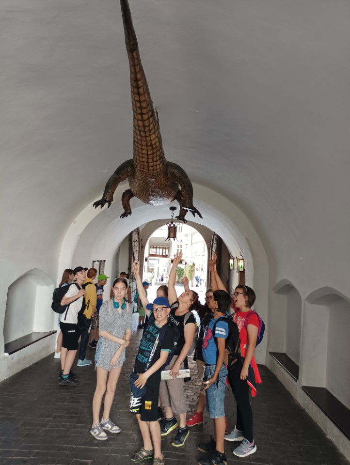 5a4dc755-ba8a-4784-a000-1a7e751bd39a