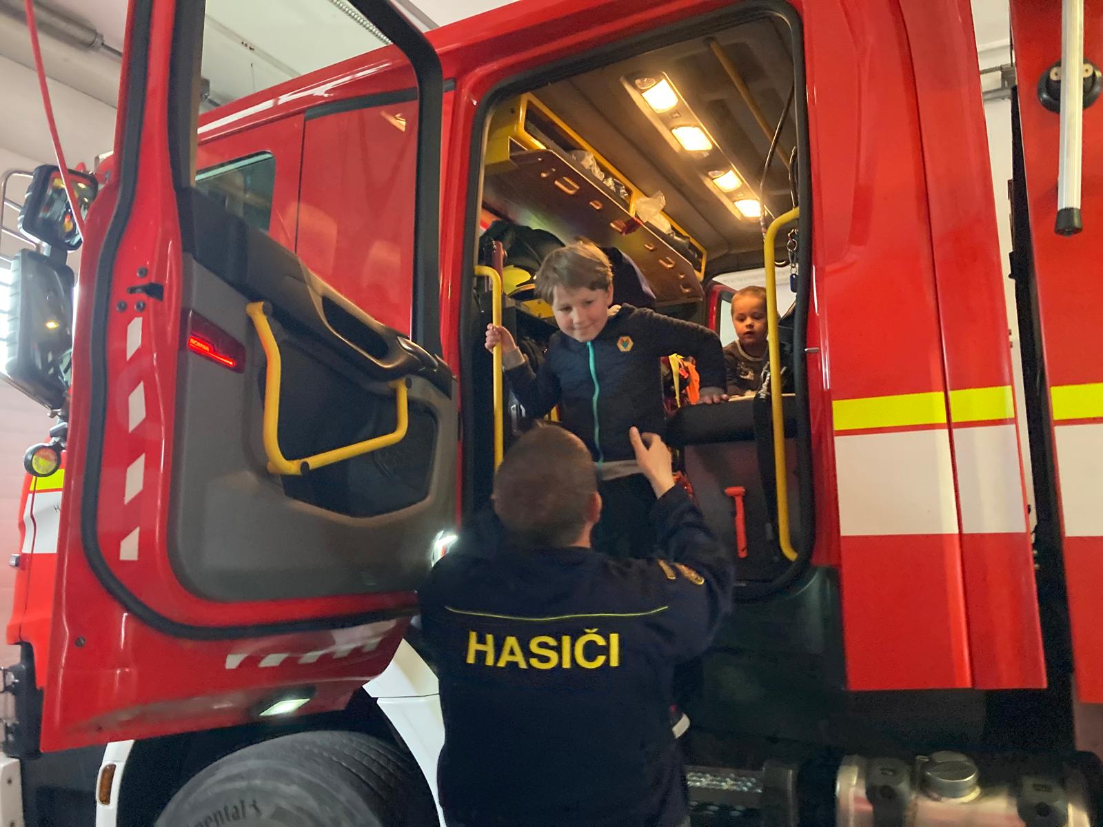 WhatsApp Image 2026-04-14 at 16.17.32 (7)