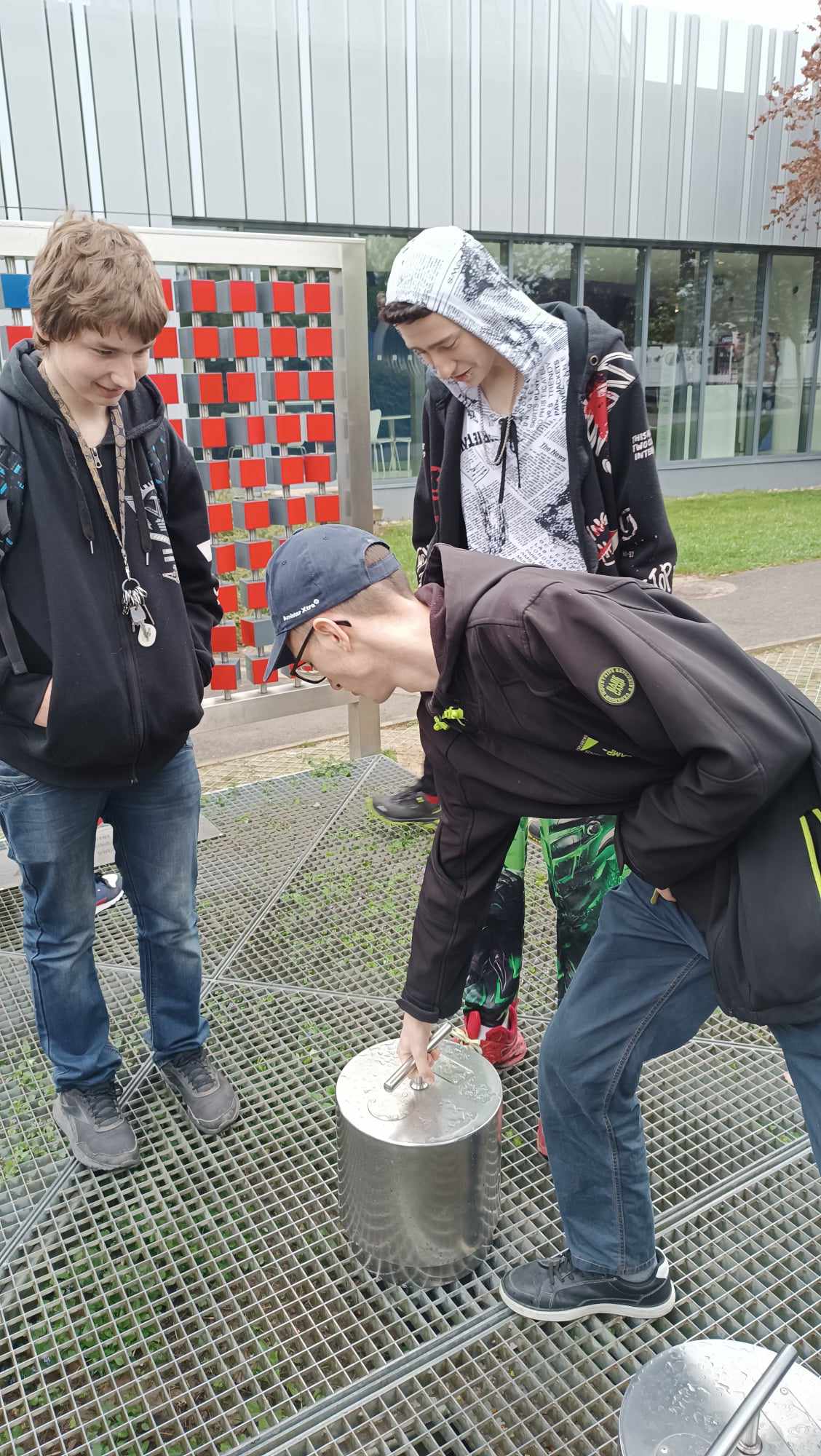 Messenger_creation_8072dd2f-1fae-4728-8b06-ce1ddad8980b