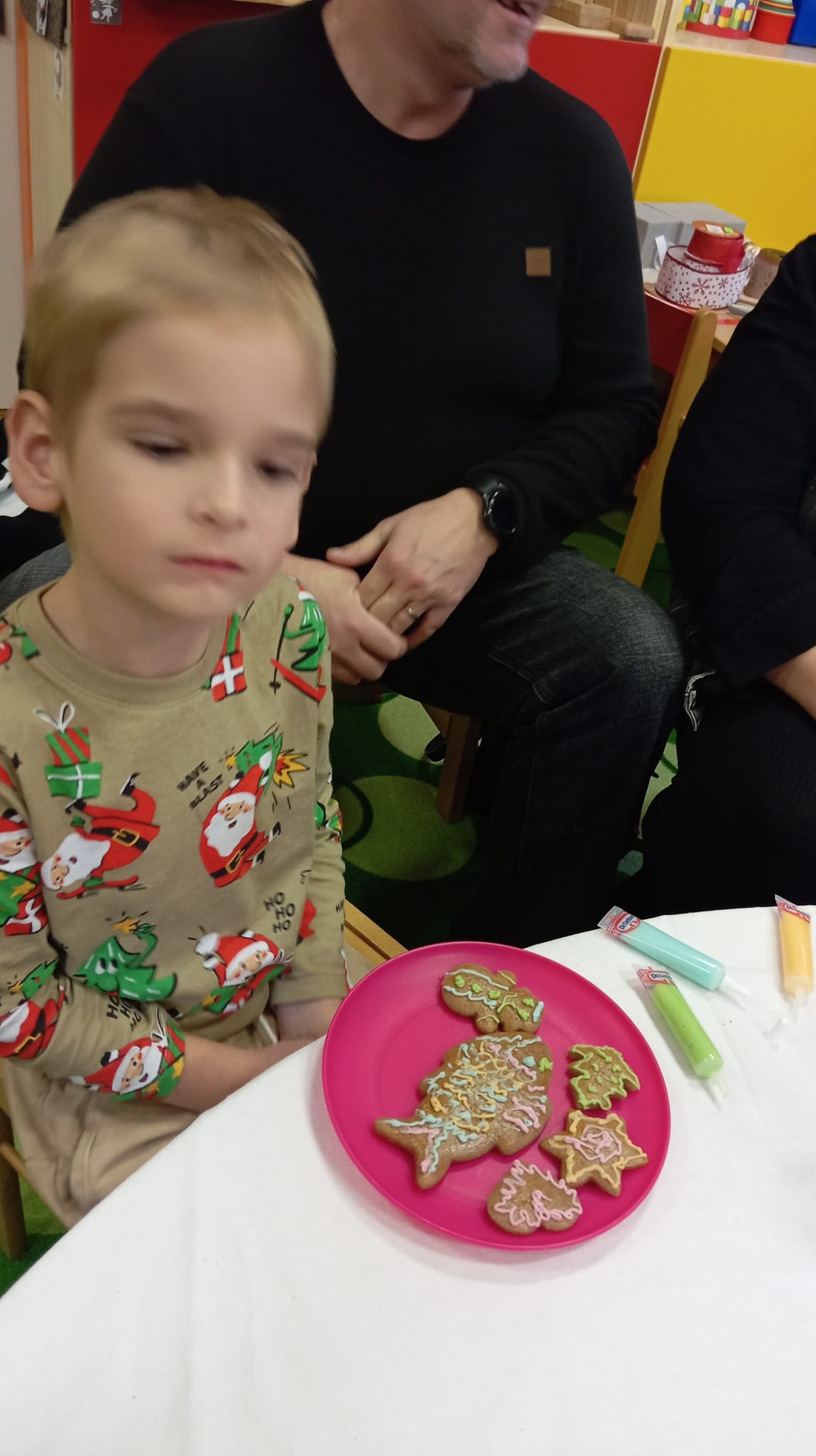 f4e685b8-6374-4834-81ab-f93b33189dc2