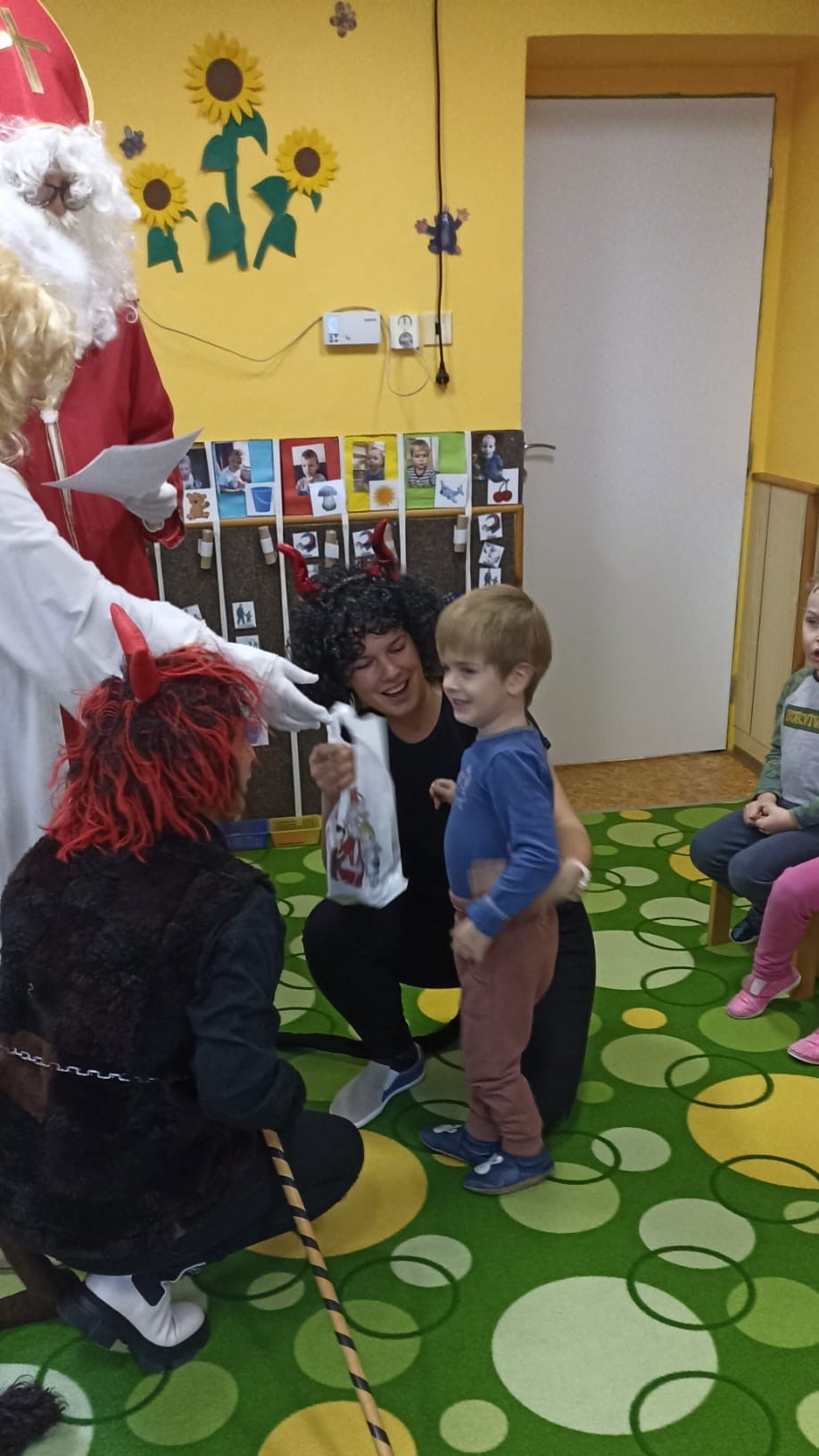 WhatsApp Image 2022-12-02 at 09.39.20 (3)