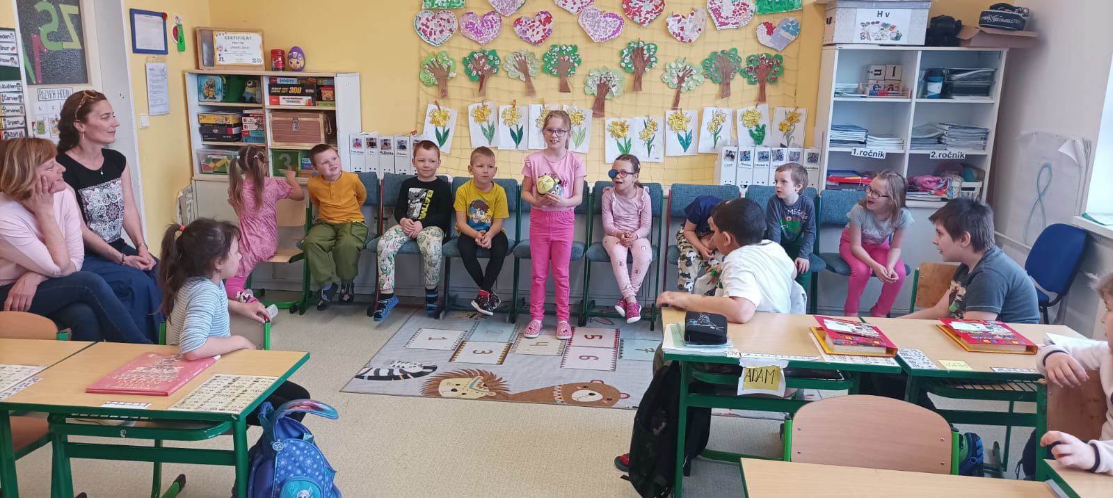 f4eb4cdd-e2ca-4999-bed9-c84da28e1d9b