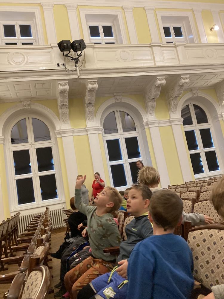 370194076_1824068818048265_4522586680260700069_n