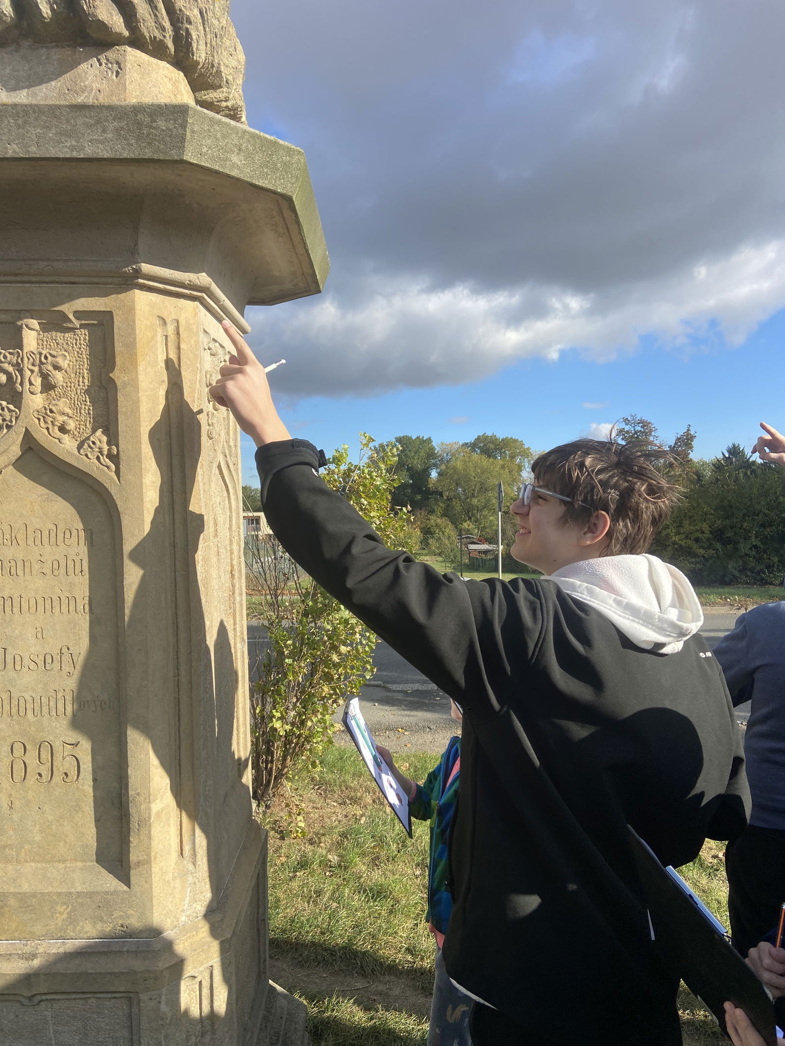 60A735D1-6A50-4181-B160-E2CA7C1B824B