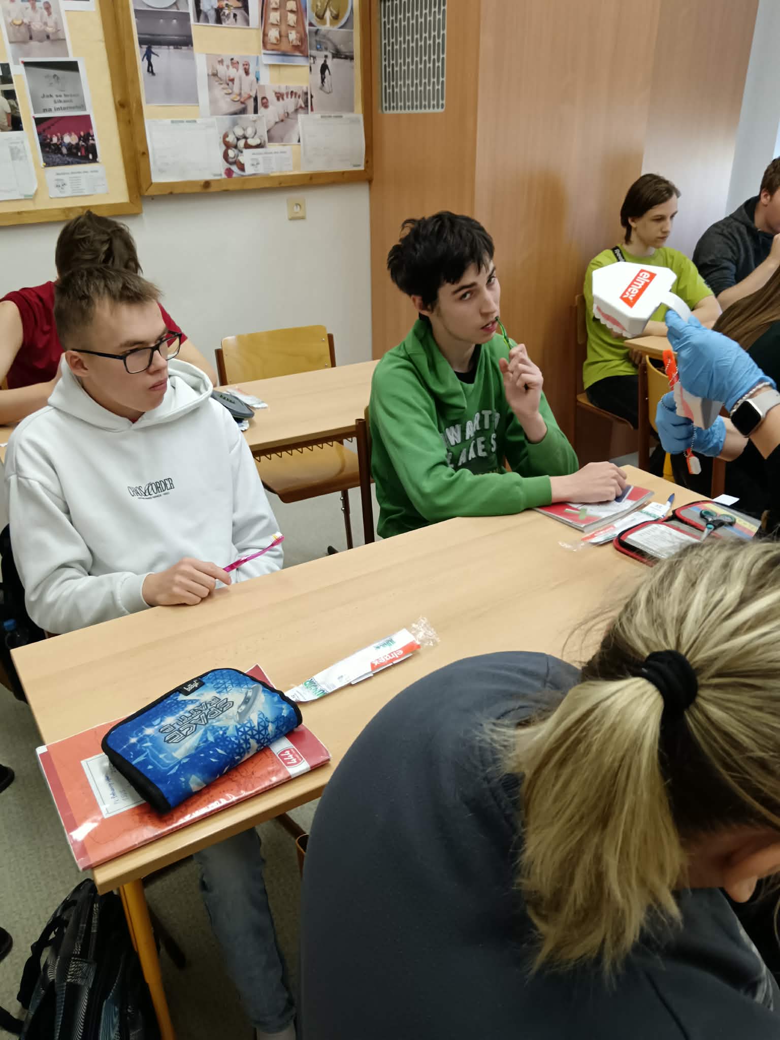 ffa2e69b-4db1-4eef-bef6-59dbbd6b9c3e