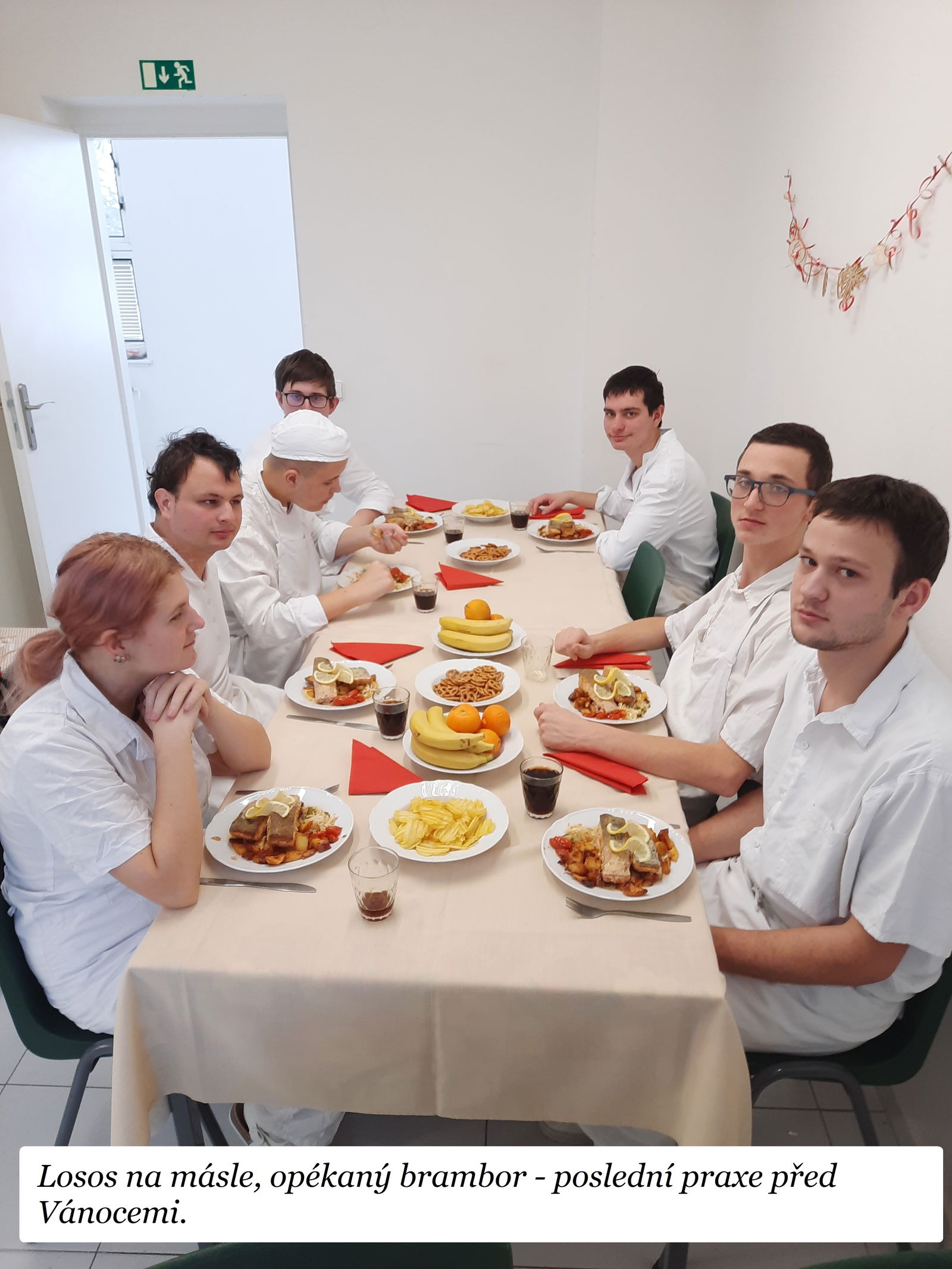Losos na másle, opékaný brambor - poslední praxe před vánocemi