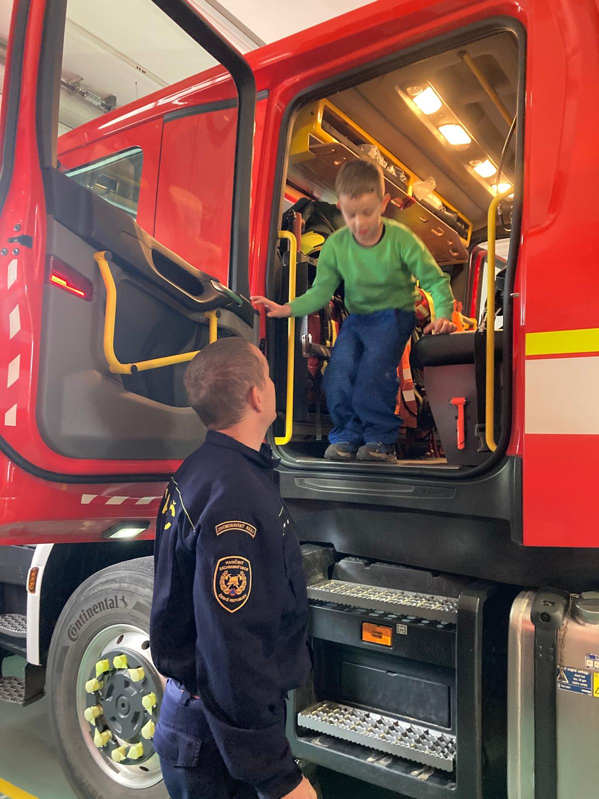 WhatsApp Image 2026-04-14 at 16.17.32 (9)