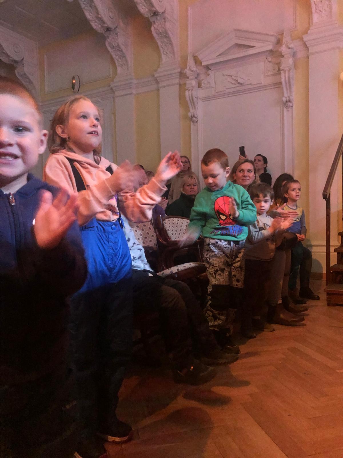 678f3d90-8d72-4974-8639-eb1036266e40