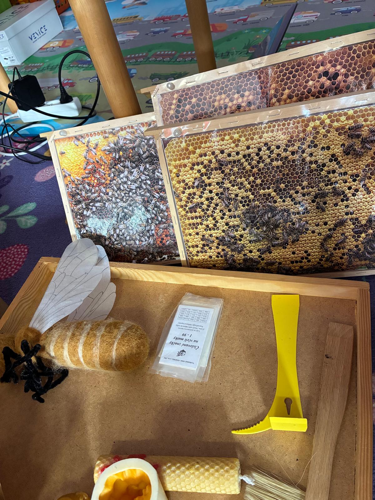 f714c55e-d687-4042-8e36-c8c2f4650d8c