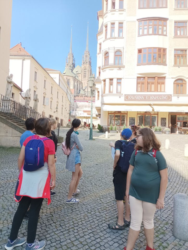 a3088302-f822-4969-8844-353455087d48