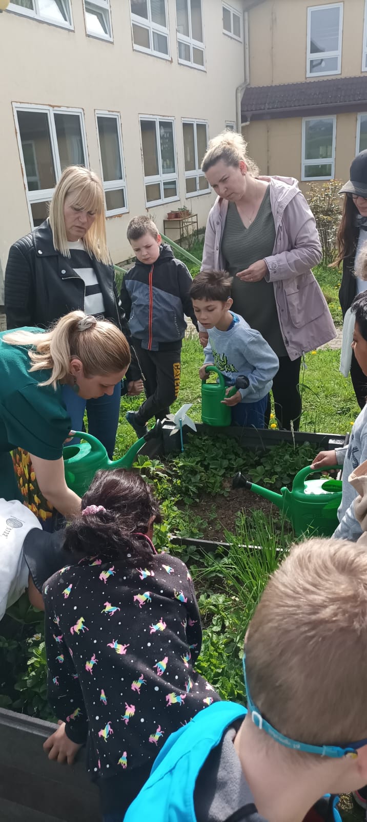 fafc9d1a-c190-4bed-94d9-f17152736aff