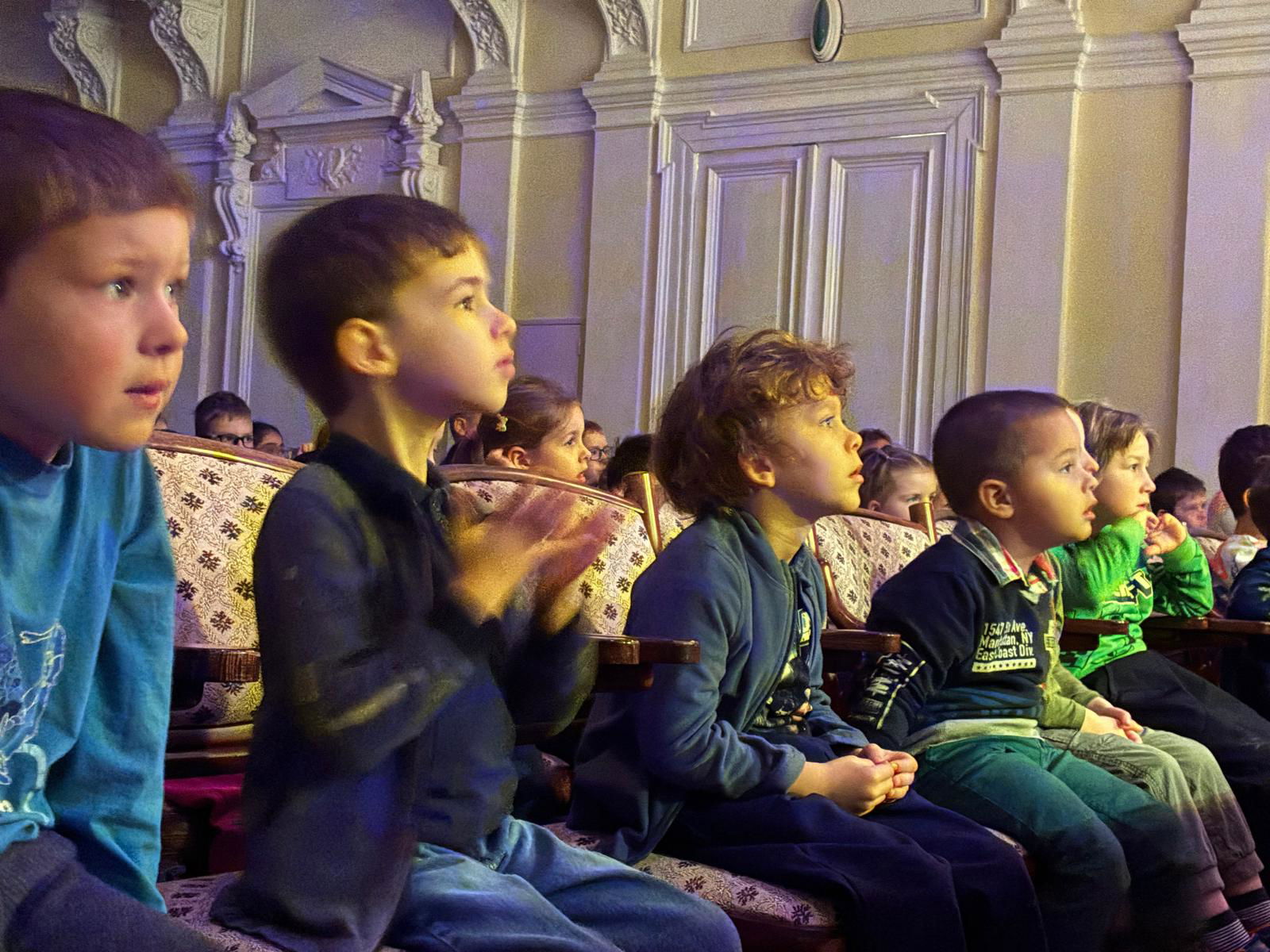 362b0070-f616-4d5e-8a69-0c6c1091792d