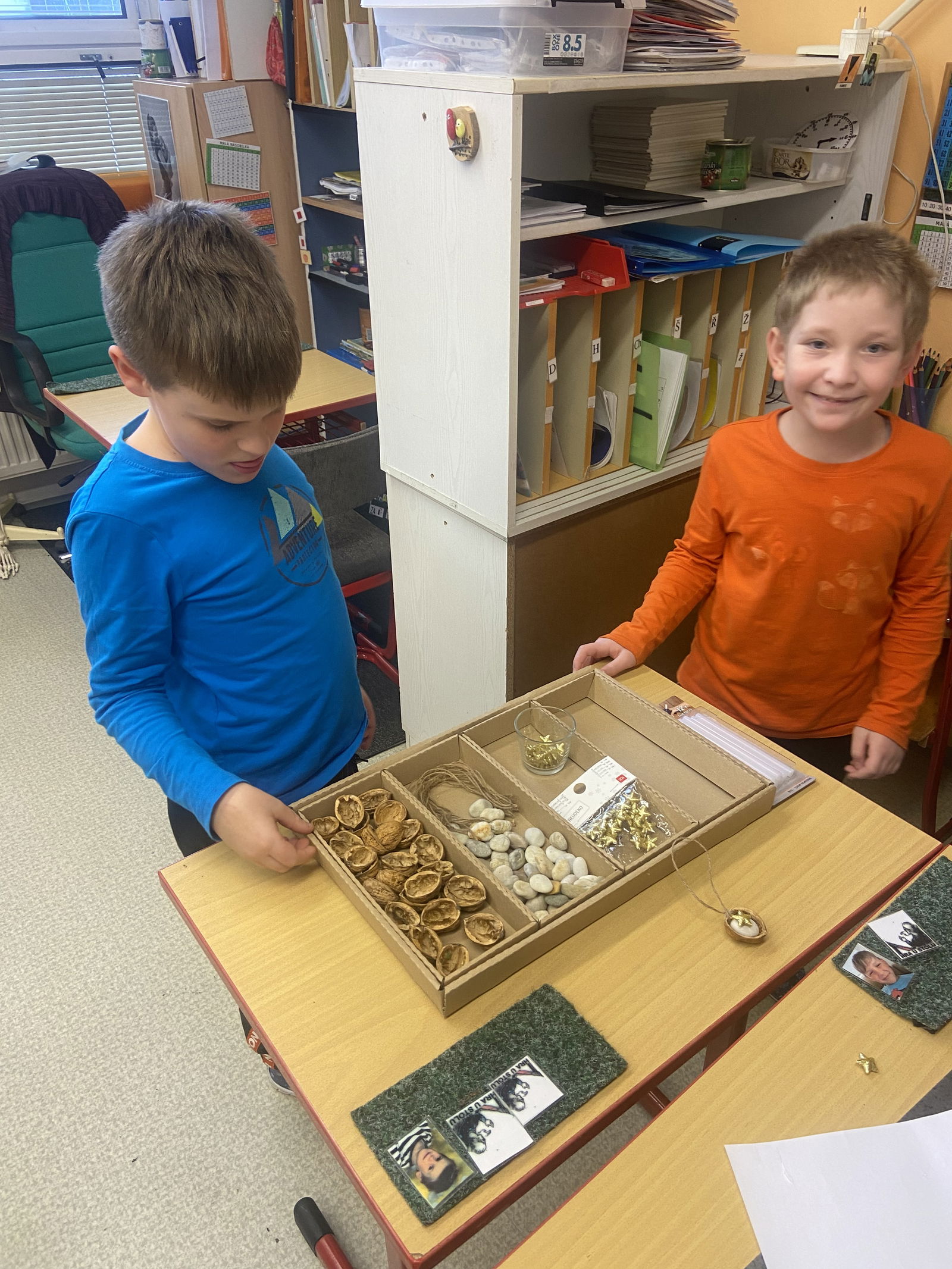 3A9E9148-DC9A-4D4A-BC53-E3D46052D09B