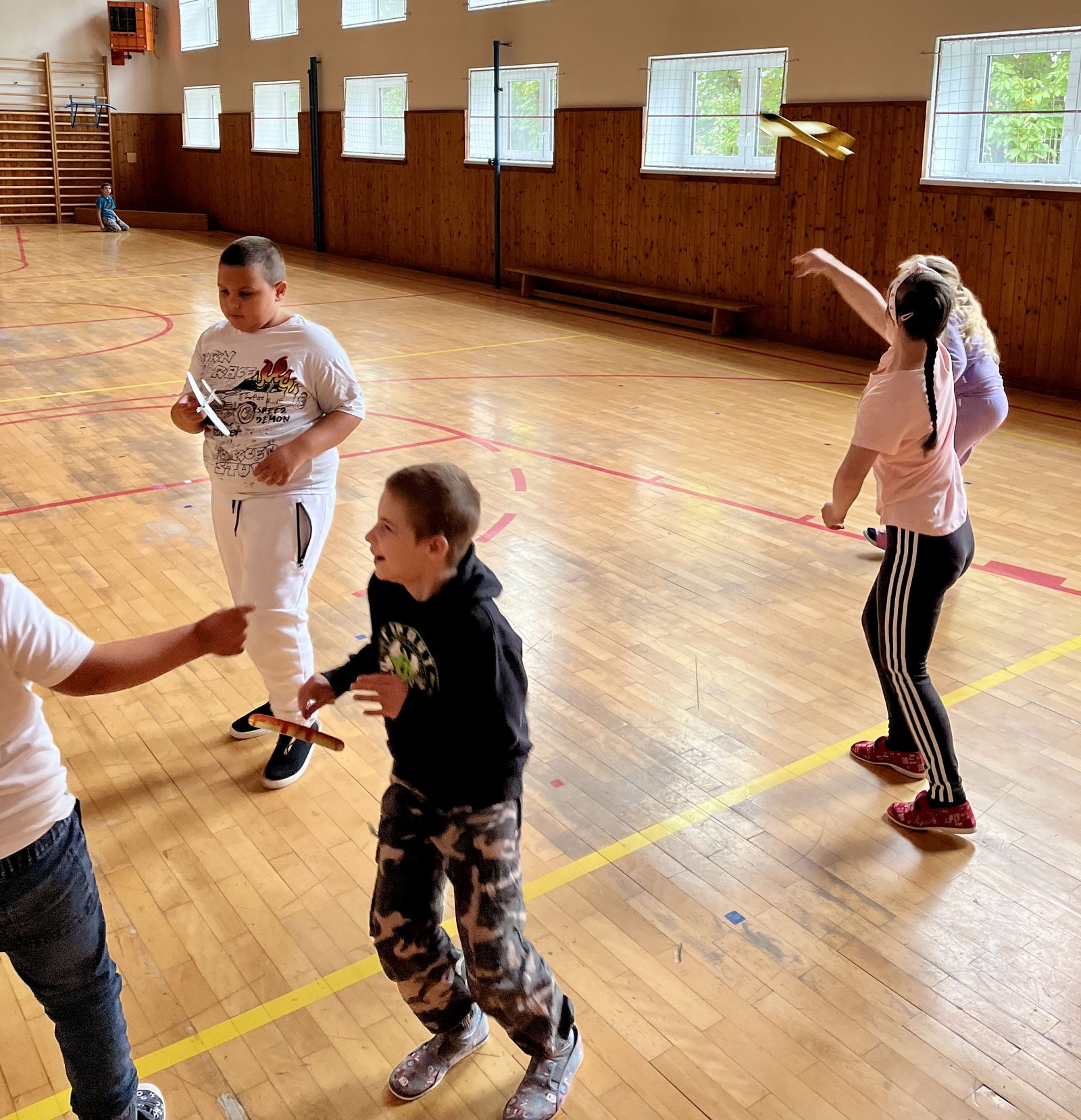 A4250B51-E510-4414-A43F-BFE50AAE1A68