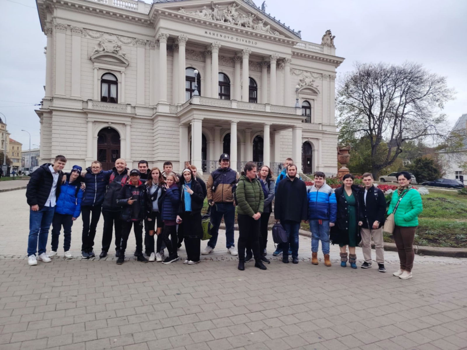 Messenger_creation_00A321FF-58A8-4ADF-9CB6-759A3A00565F