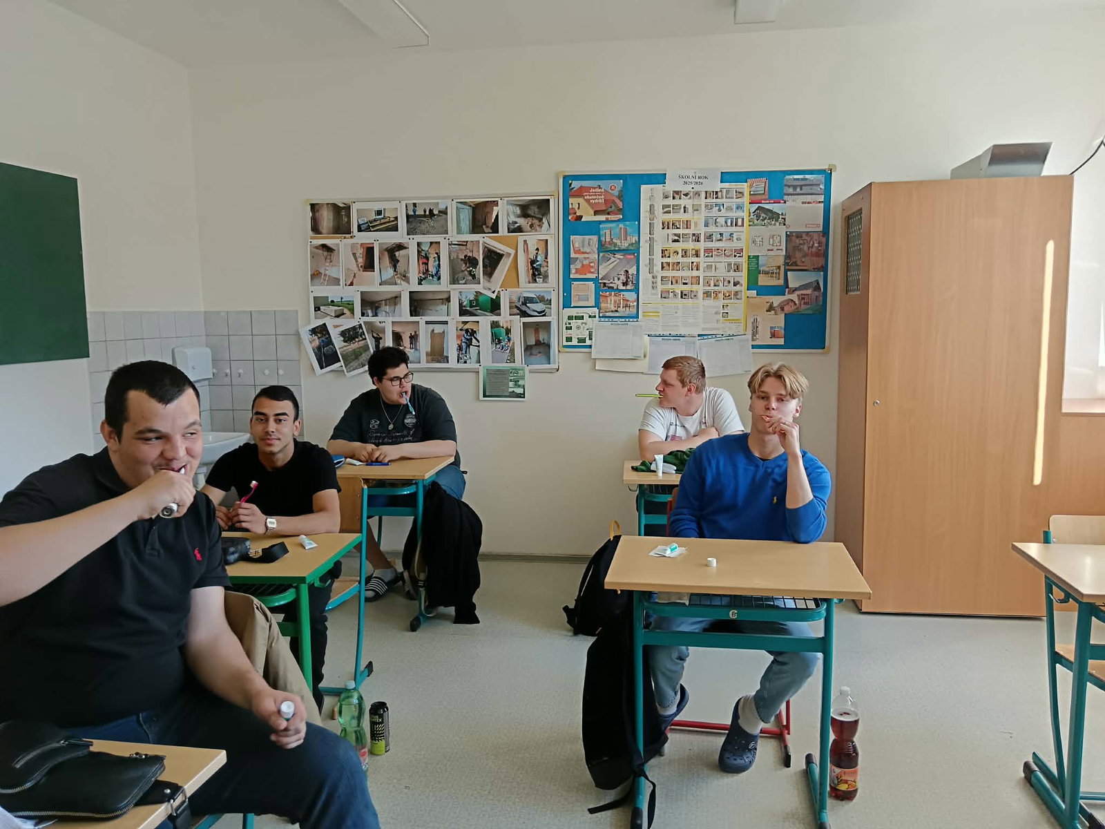 e1c4b0fd-c354-458e-87fb-b802f5c41545