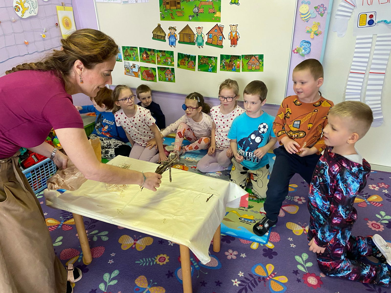 4f5f550f-8ac7-4e59-937c-e686b9947353