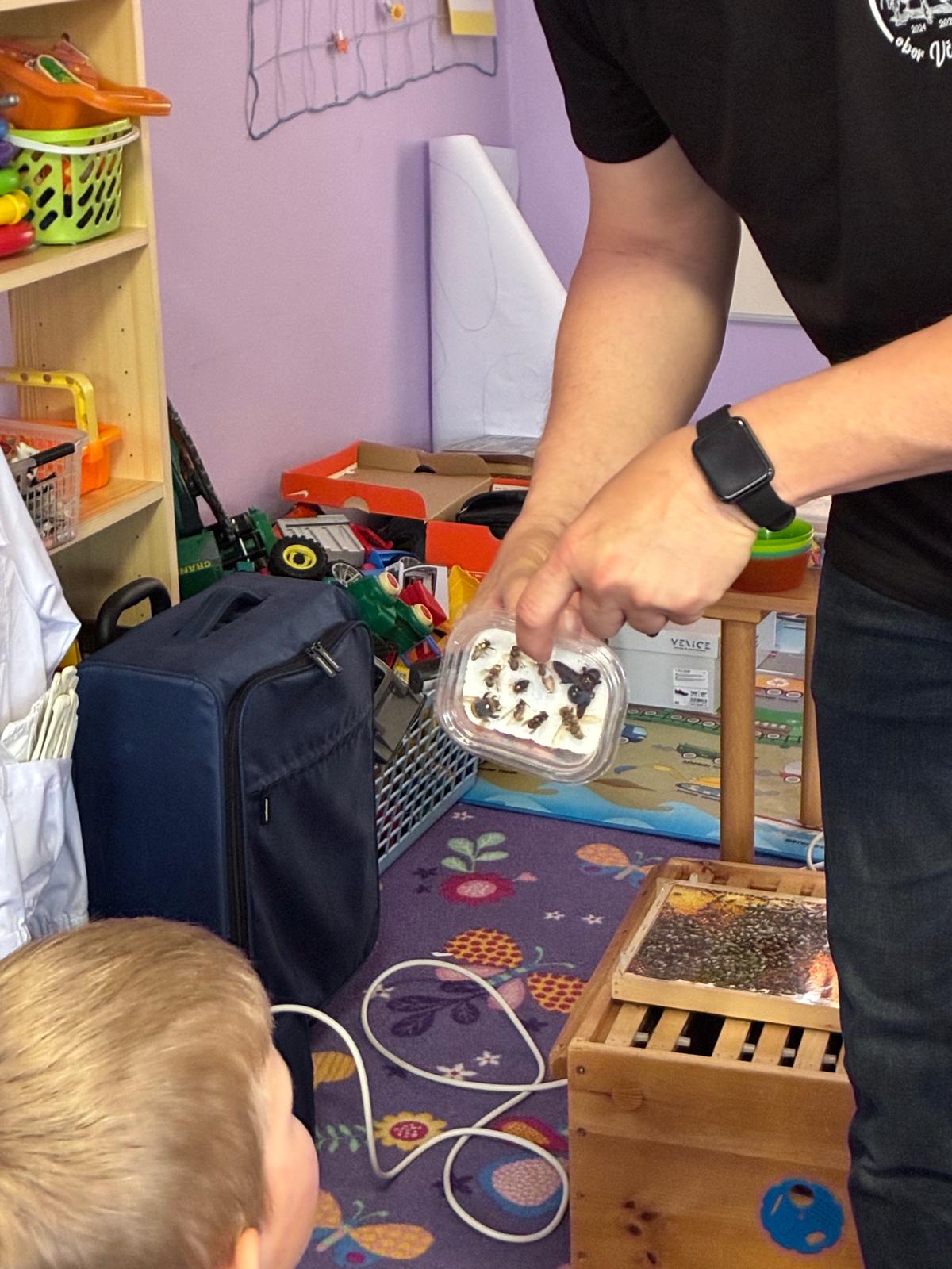 7cbe8086-b038-4fb7-a678-07a231caa465