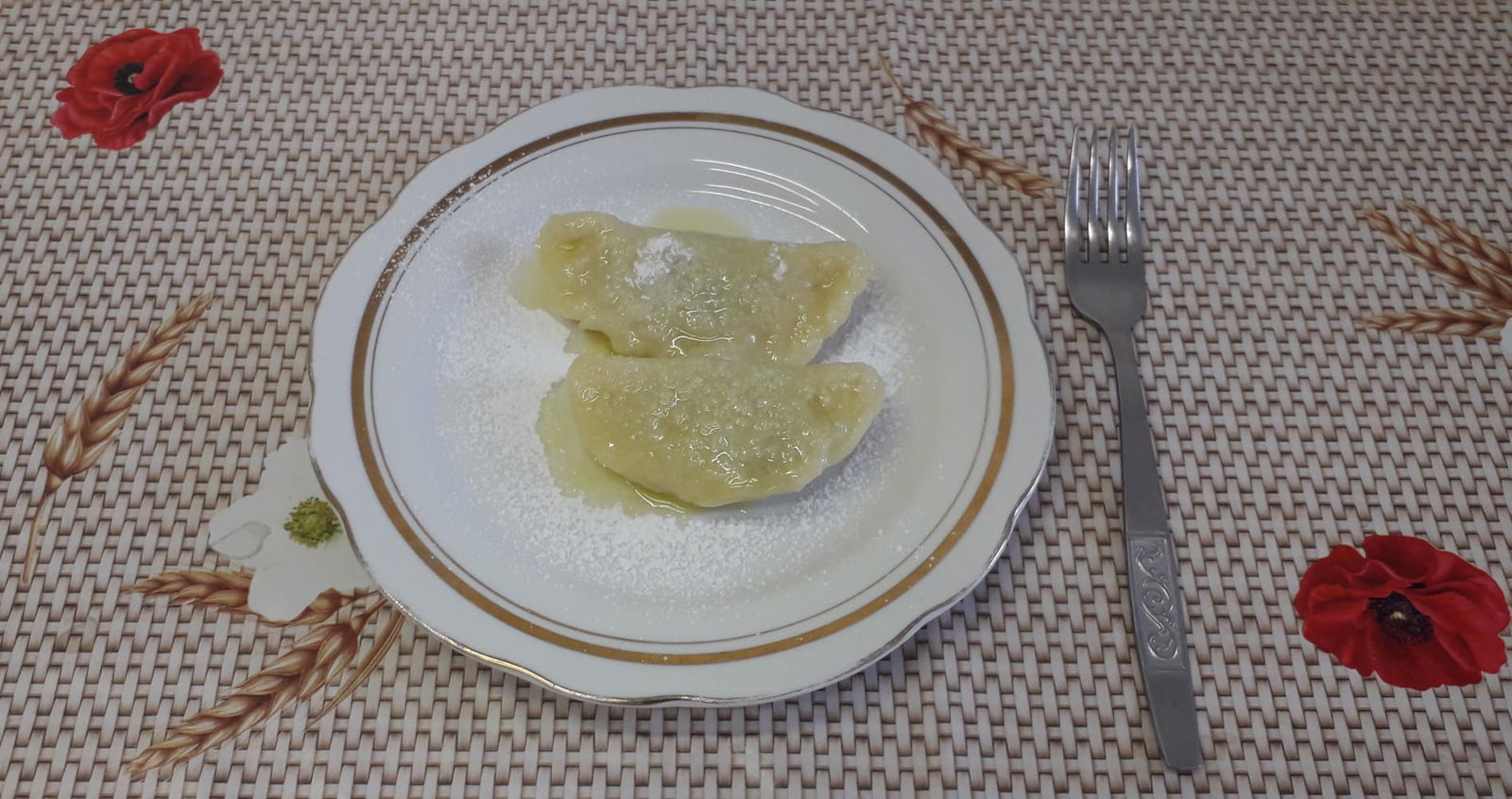 Povidlové taštičky z bramborového těsta