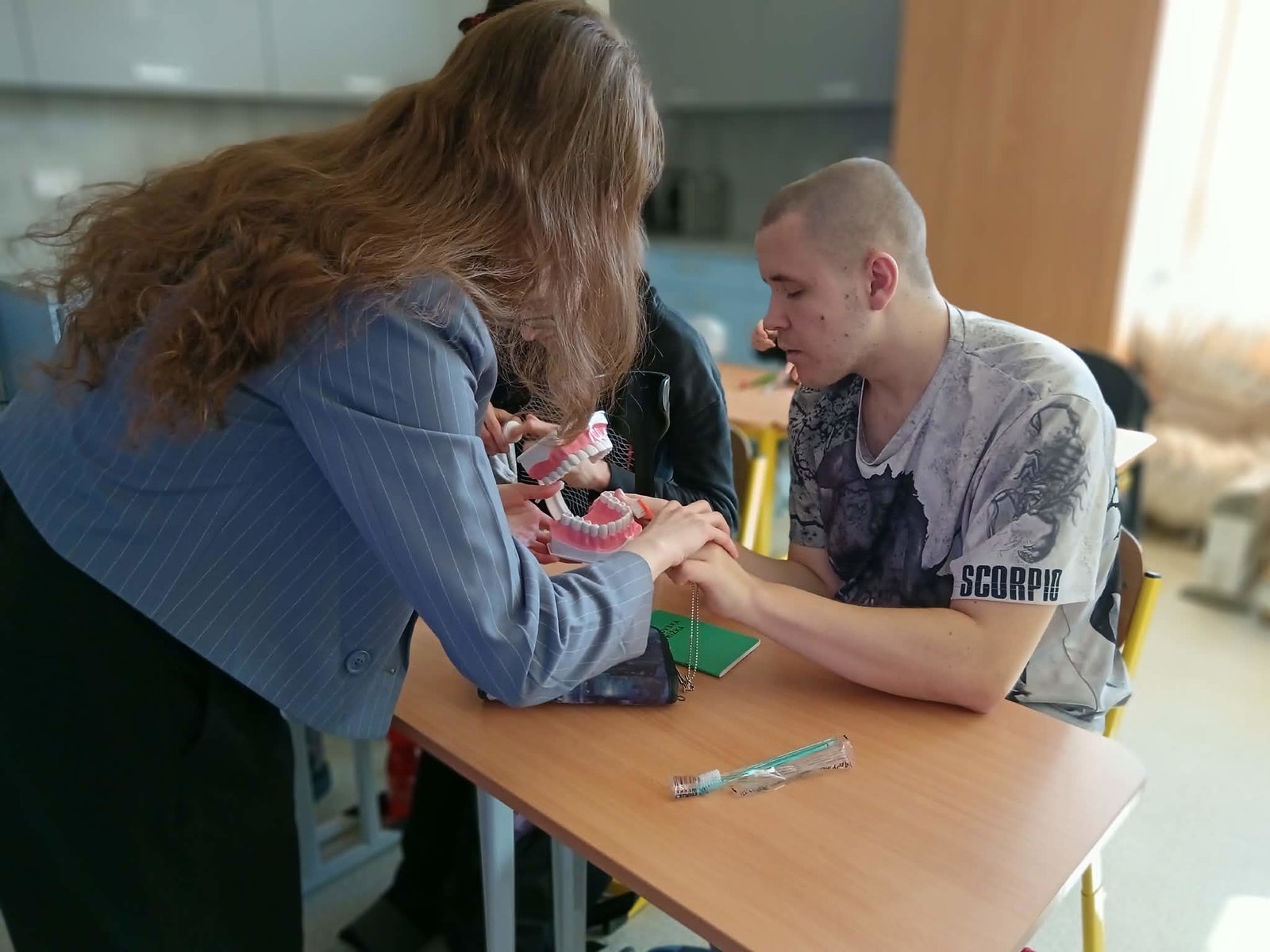 e5d0f175-888b-4229-8de2-57f34553b300