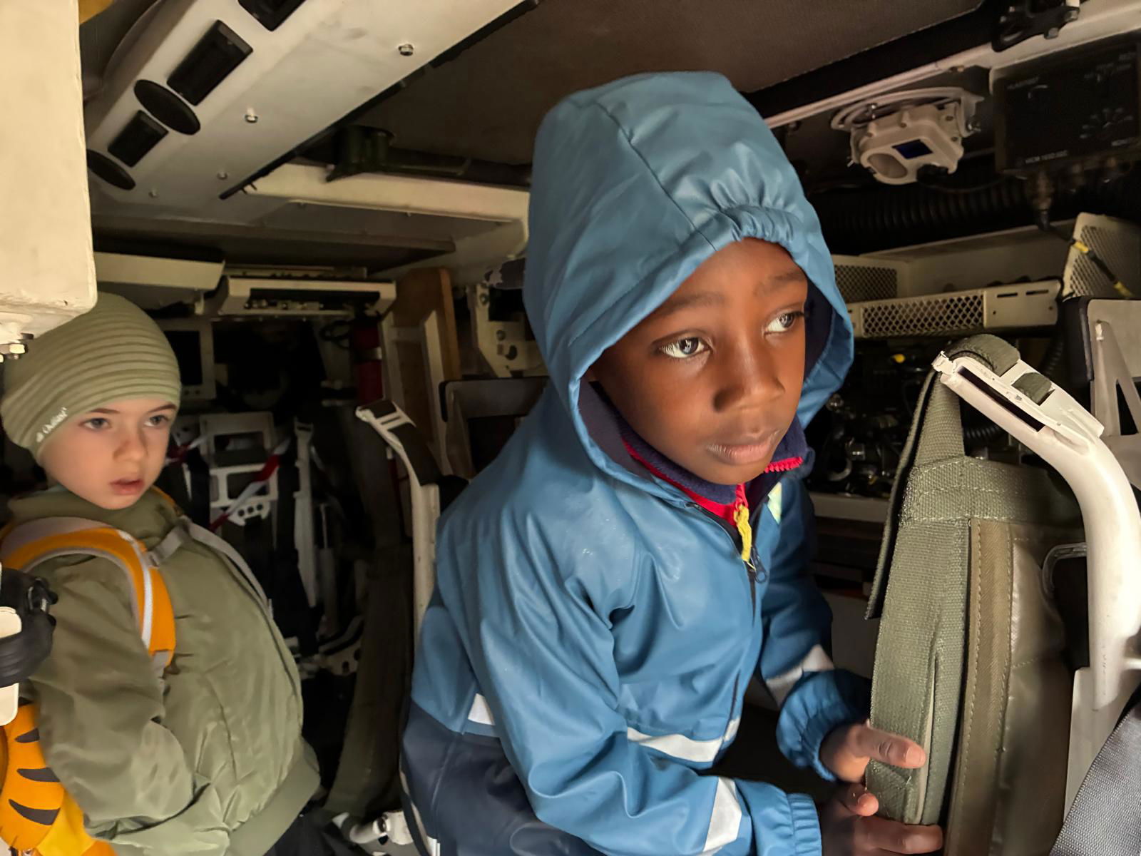 d880d493-2b0e-4a30-8842-475b11e22020