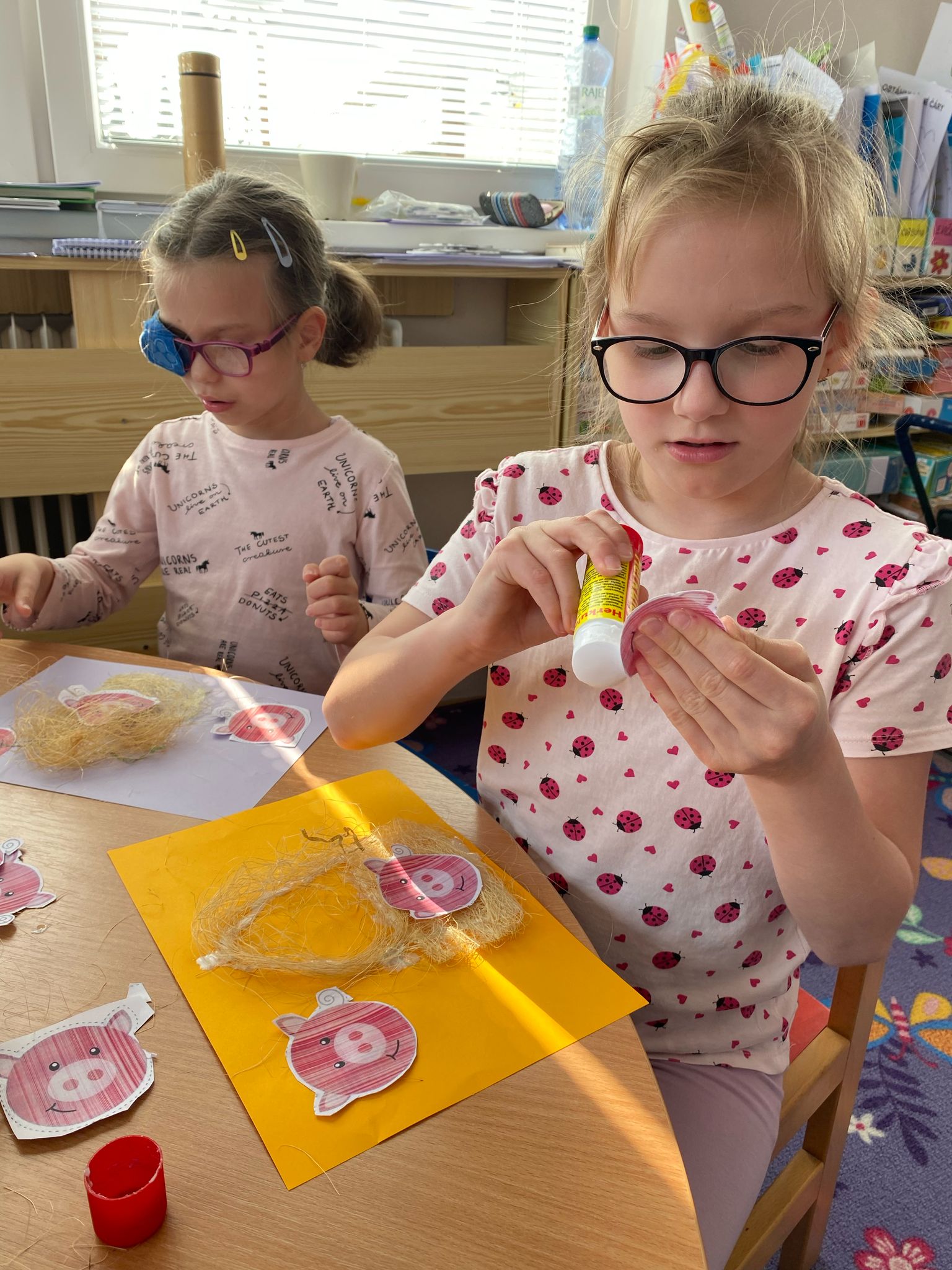 f55dd47b-09c2-45d9-b70c-aee4d9584010