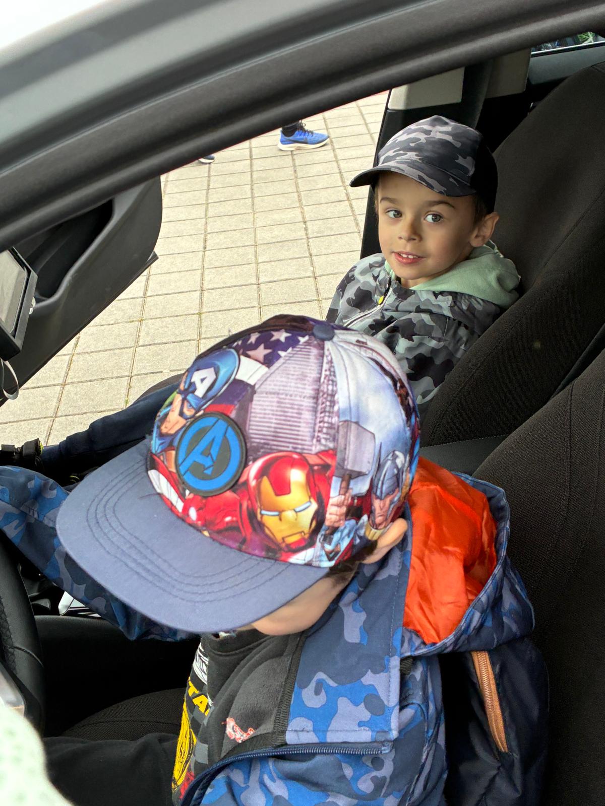 6fe08e6e-0189-40d8-b7eb-688b95998034