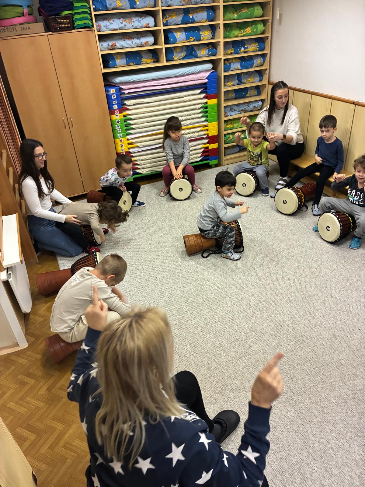 bb714553-b8b7-4c18-a142-b137d797c605